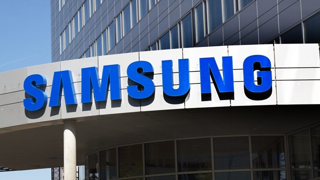 Samsung operating profit hits record high in Q4