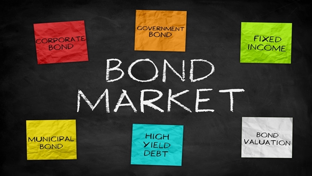Awaiting for a dynamic bond market